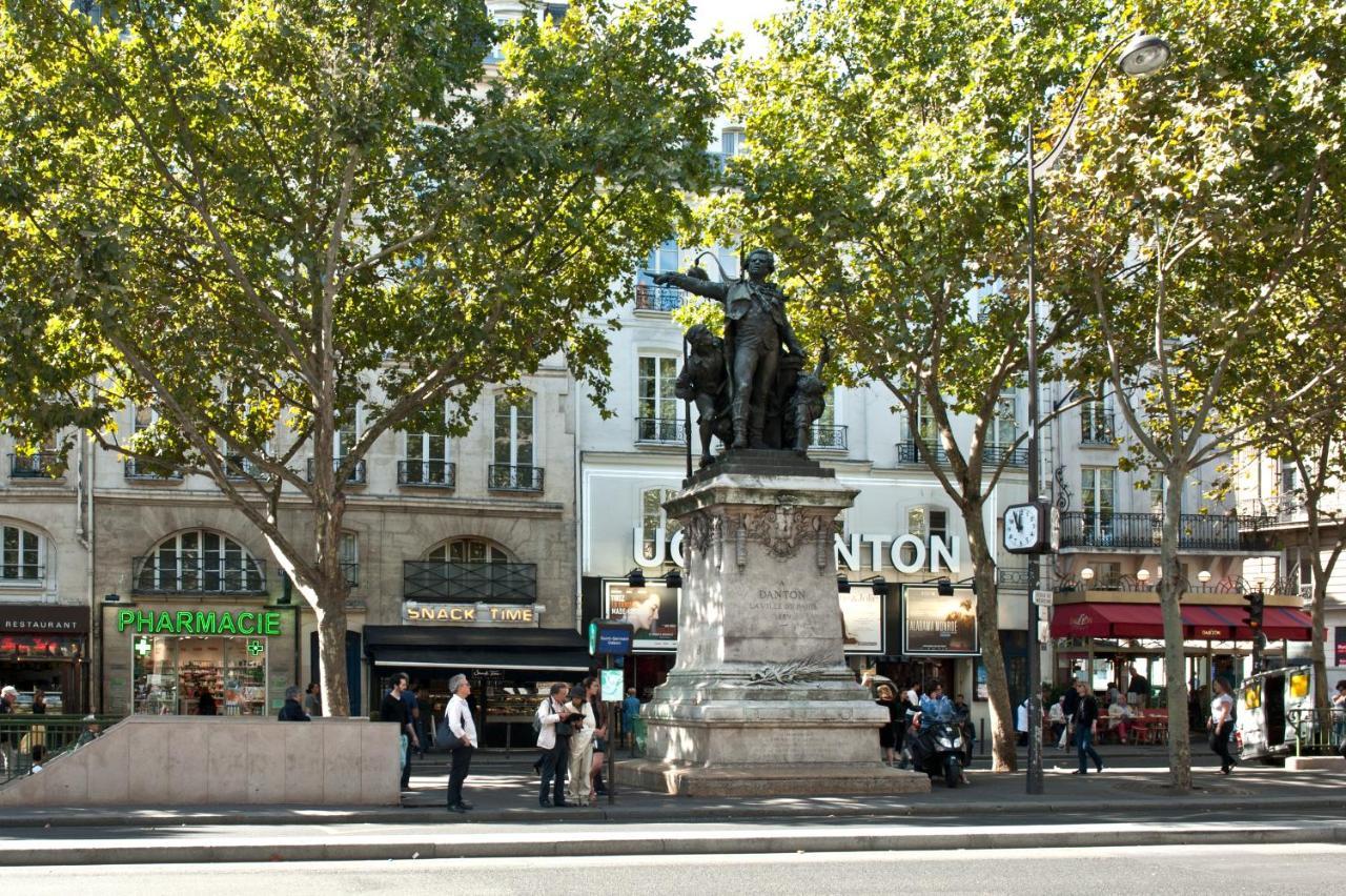 Paris Place Pantheon Apartment Exterior photo