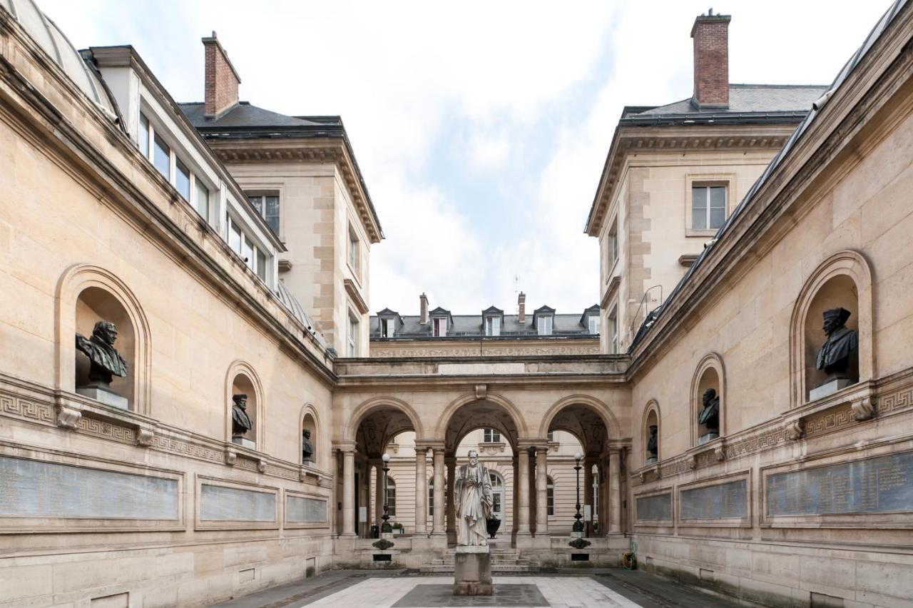 Paris Place Pantheon Apartment Exterior photo